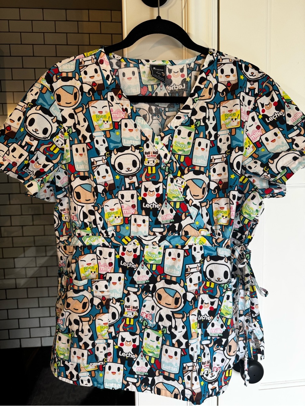 tokidoki by koi scrub top XL
